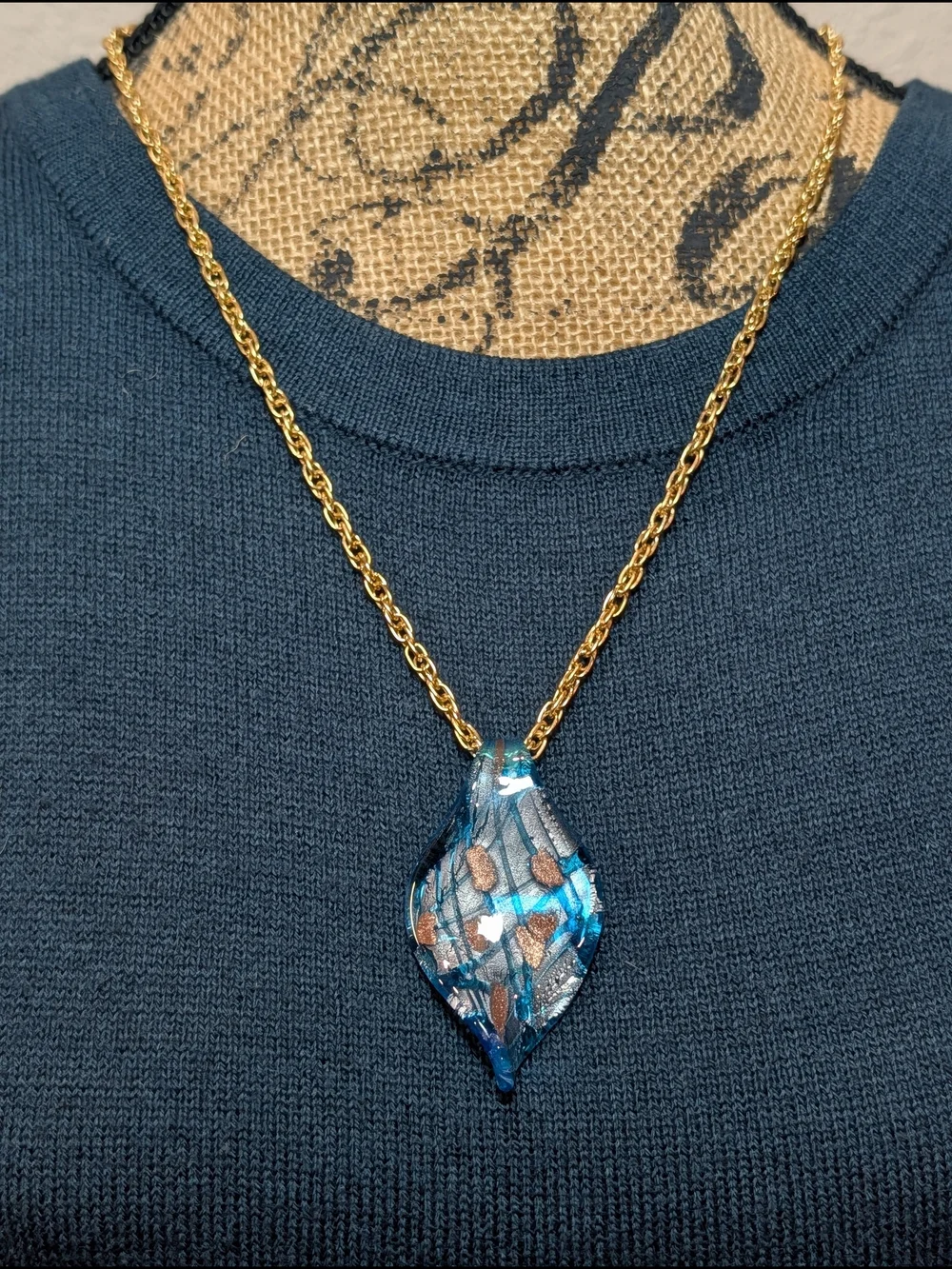 Murano Glass Leaf Pendant Pair - Picture 4 of 6